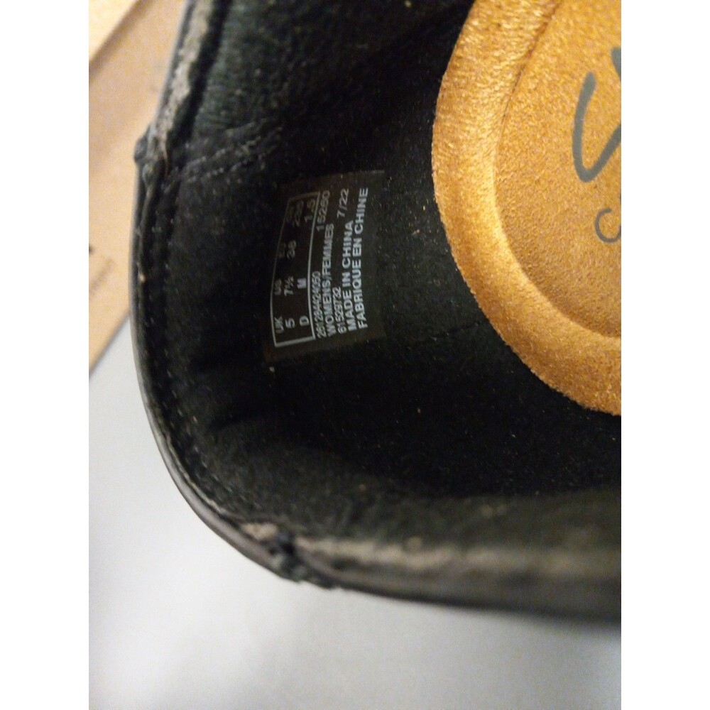 Clarks Women's Shoes Size 7.5 Black Emslie Warren Leather Ankle Booties Side Zip - Picture 8 of 8